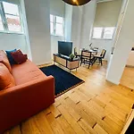 Mary Pink - No Rc B - Magnificient One-Bedroom Apartment