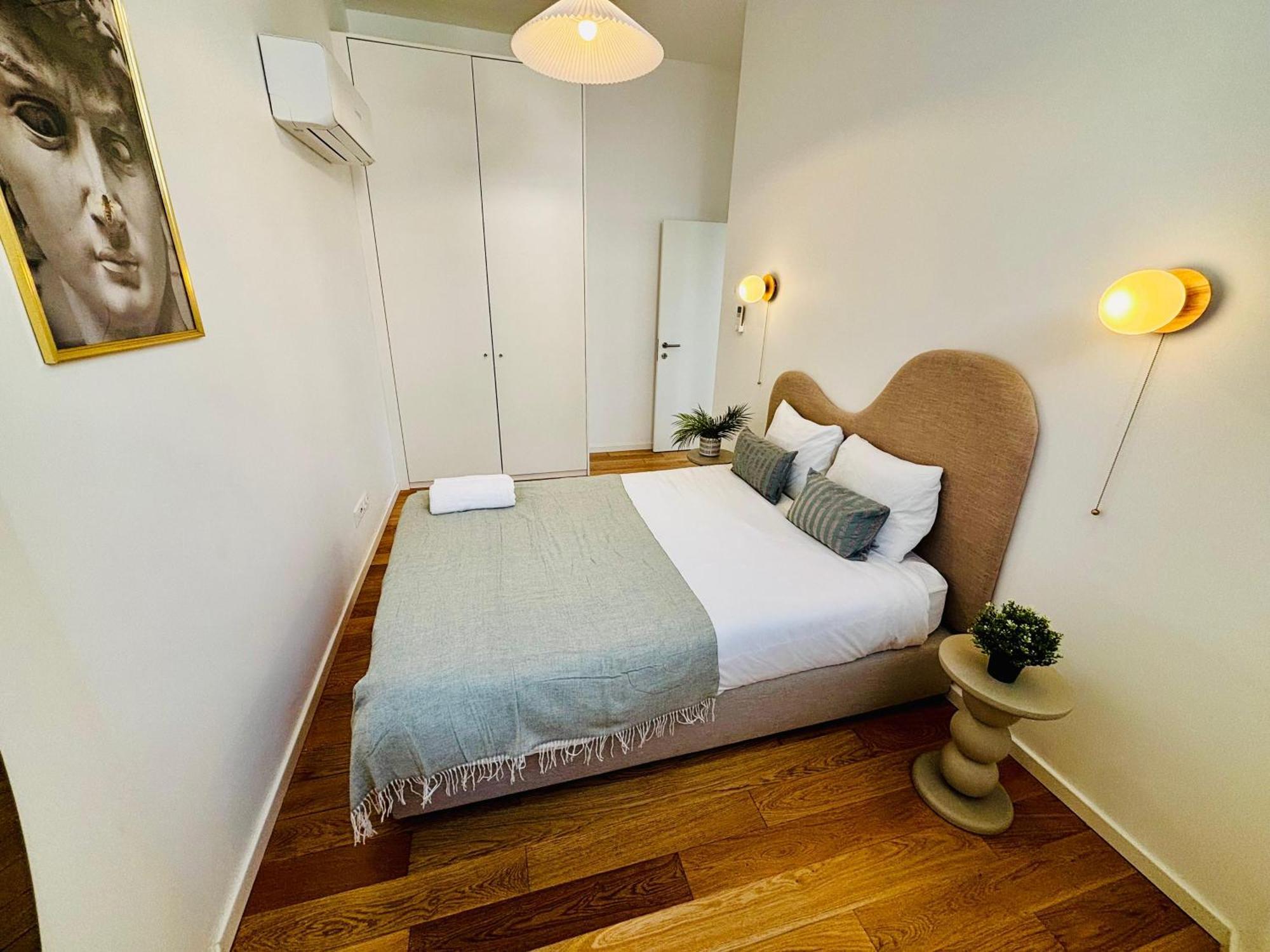 Mary Pink - No Rc B - Magnificient One-bedroom *